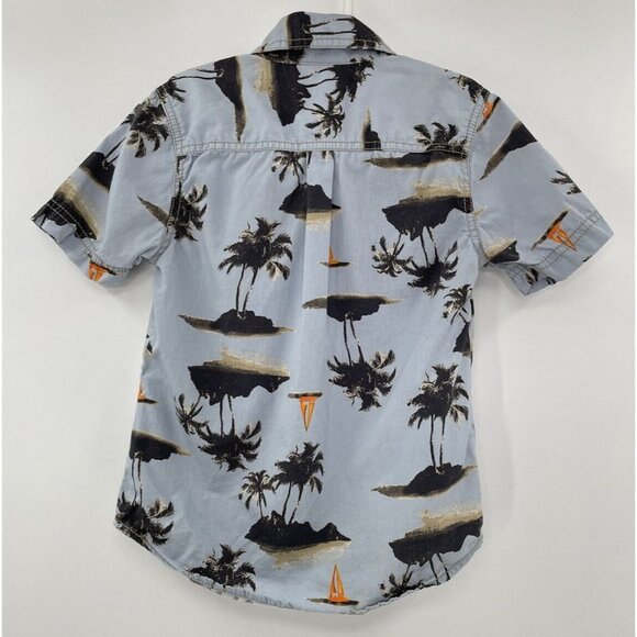 Tucker + Tate Boy’s Printed Button-Up Tropical Collared Shirt Size 5 - Picture 2 of 4